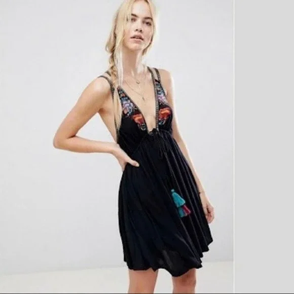 Free People | Dresses | Free People Black Multicolored Halter Dress | Poshmark Free People | Dresses | Free People Black Multicolored Halter Dress | Poshmark